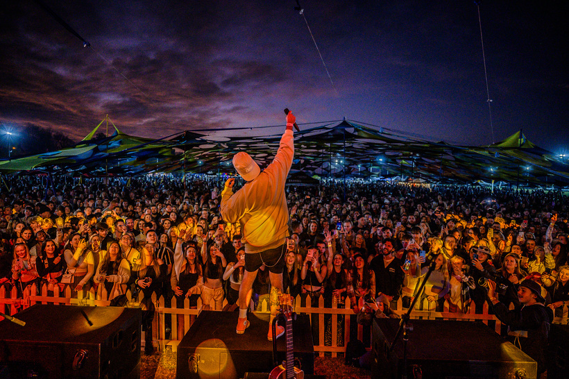 The-Blank-Canvas-Profile-16